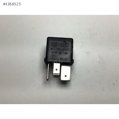 Volkswagen Audi 460 Siyah Röle V23134-J52-X430 1K0951253A