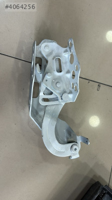 MERCEDES A SERİ W176 SAĞ KAPUT MENTEŞESİ