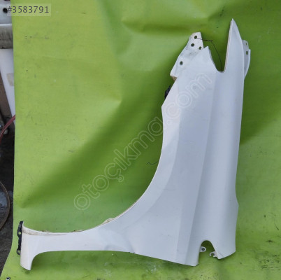 toyota auris sol ön çamurluk