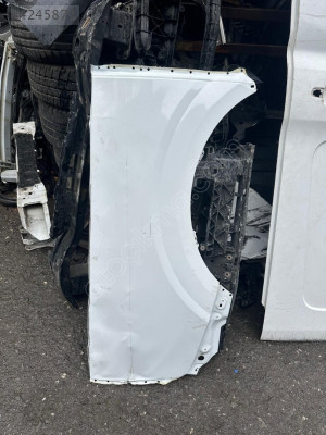 MİRİM OTODAN FORD COURİER 2024 SAĞ ARKA ÇAMURLUK