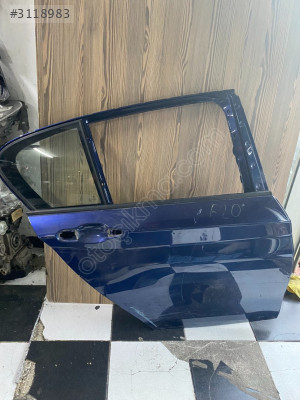 BMW 1 SERİSİ F20 SAĞ ARKA KAPI