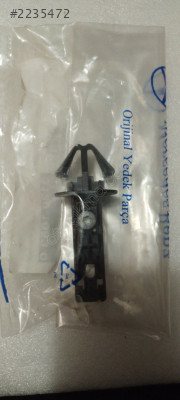 MERCEDES CLS W218 ÖN TAMPON KLAVUZ BRAKETİ 2188800430 SIFIR