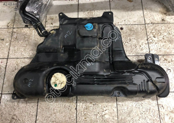 MEGANE 2 1.5 YAKIT DEPOSU ORJİNAL PARÇA ÇIKMA