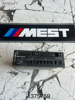BMW - 1375759