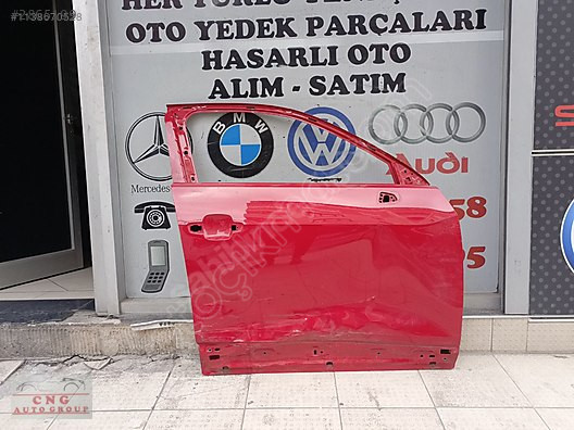 Audi Q2 sağ ön kapı