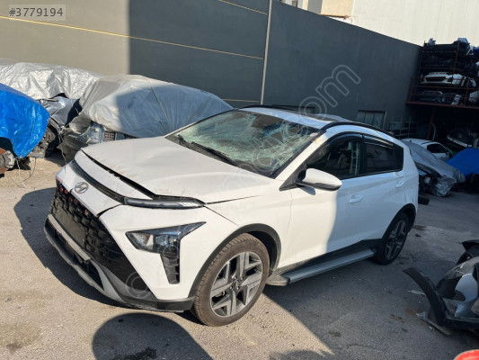 HYUNDAİ BAYON SAĞ ÖN VE ARKA KAPI DOLU SÖKME 2021-2024