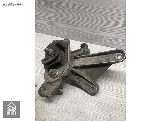 Kango 3 Motor Şanzuman Takozu Kulağı Sol 8200429499