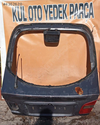 mitshbishi carisma bagaj kapağı