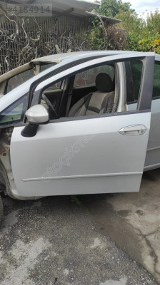 FİAT LİNEA SOL ÖN KAPI