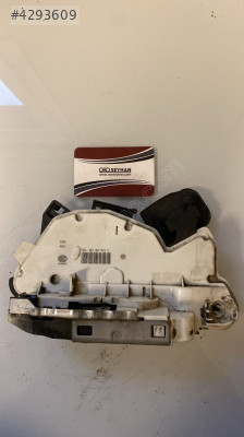 5K1837015J seat leon 2015 ön sol kapı kilidi