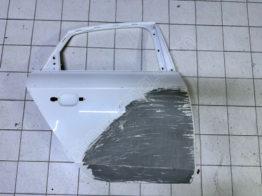 Audi A3 HB Sağ Arka Kapıı 2013-2019