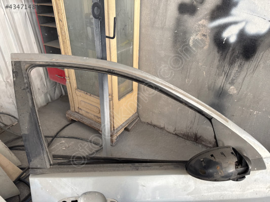 Ford Focus 1 sağ ön kapı cam fitili-direk kaplaması