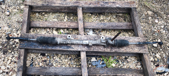 RENAULT MEGANE 3 DİREKSİYON KUTUSU