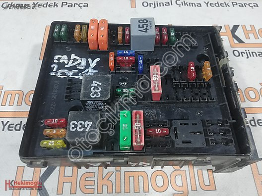 VW CADDY 1.9 1K0937821A SİGORTA KUTUSU KOMPLE 2004 SONR