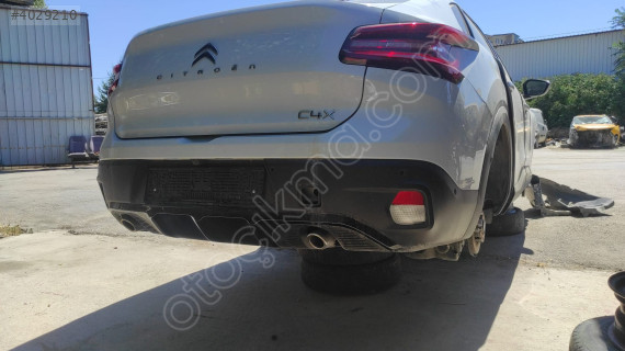 CİTROEN C4X ARKA TAMPON KOMPLE 2 PARCA