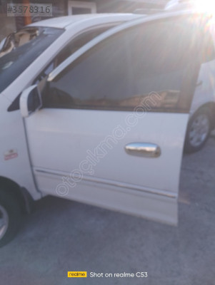 KİA CARENS SOL ÖN KAPI