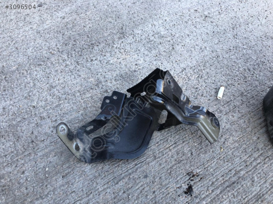 BMW 4 SERİ ÇAMURLUK BAĞLANTI BRAKETİ 962118907