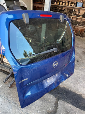 Opel Combo Bagaj Kapağı