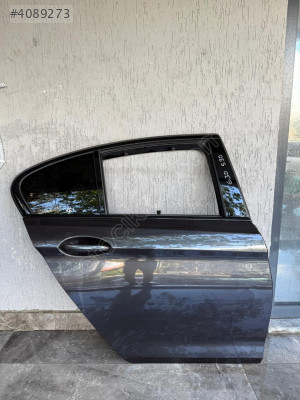 BMW 5.30 G30 HATASIZ SAĞ ARKA KAPI EGE OTOMOTİV BURSA