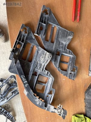 Golf altı far braketi