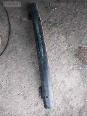 SKODA OCTAVİA 2008 ÇIKMA ORİJİNAL ARKA TAMPON DEMİRİ