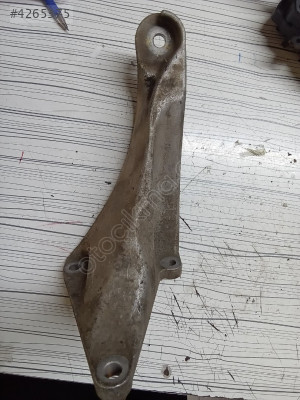 BMW 7 Seri E38 S1-04 Motor Ayağı