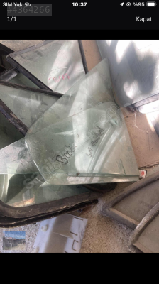 Renault 9 sol arka kelebek camı