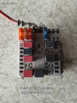 FİAT ALBEA PALİO SİGORTA KUTUSU 46768202