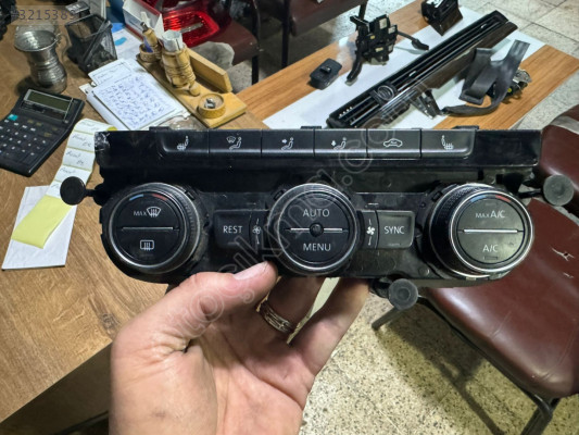 VW PASSAT B8 KLİMA KONTROL ÜNİTESİ ISITMALI 5G0907044AH ORJ ÇIKMA