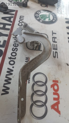 Toyota Yaris 2015 motor kaput menteşesi