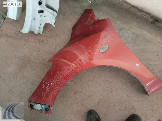 MAZDA 2 2009 ÇIKMA SOL ÖN ÇAMURLUK