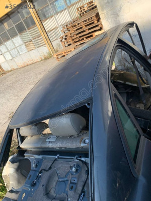 AUDİ A4 KESME DİREKLİ TAVAN ORJİNAL ÇIKMA