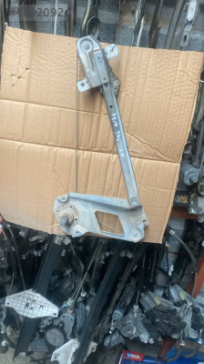 OPEL ASTRA F SAĞ ARKA CAM KRİKOSU.OTO ERKAN ÜNYE