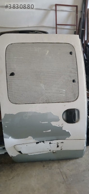 Renault kangoo çıkma sag sürgülü kapı
