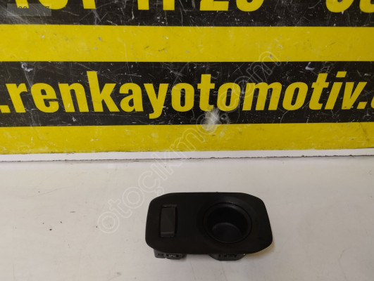 969717834R 969258845R DACİA DUSTER ORTA KONSOL ÜSR ARKA KAPAK