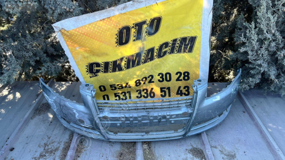 Audi A4 Ön Tampon - Oto Çıkma Parça Kodu: 8K0807437