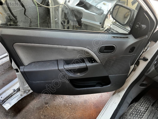 Ford Fiesta Kapı Döşemesi 2003-2008