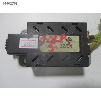 Volkswagen Golf Anten Amplifikatörü 1K6035570F