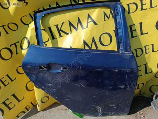 RENAULT MEGANE 3 SAĞ ARKA KAPI