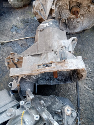 Renault Twingo II  8200640197 Şanzıman