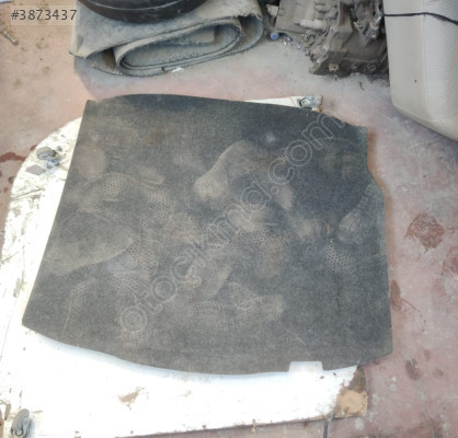 TOYOTA COROLLA BAGAJ HALISI