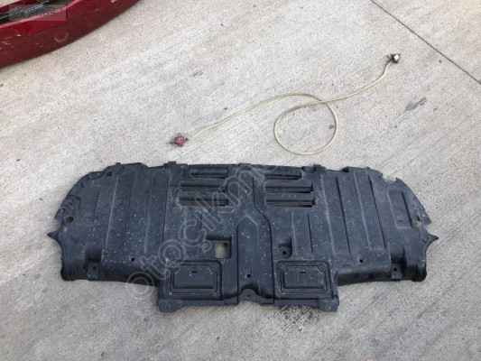 MERCEDES EQE W295 MOTOR ALT MUHAFAZA YARASA 2956900900