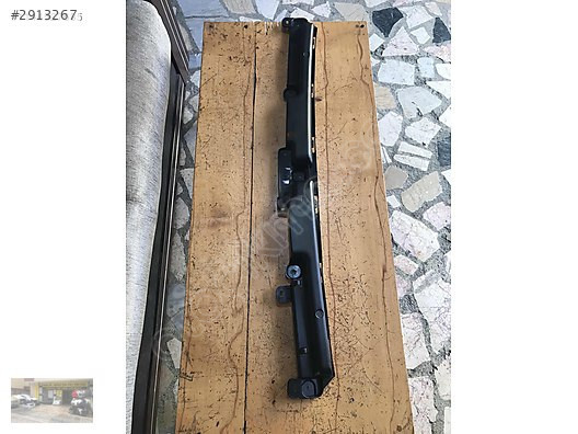 13487586 opel İnsignia b arka tampon orta braketi