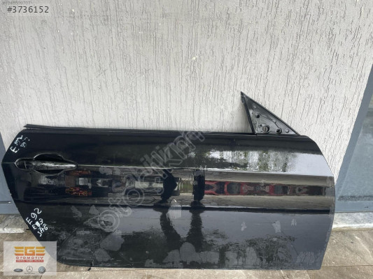 BMW 3 SERİSİ E92 HATASIZ BOYASIZ SAĞ ÖN KAPI ÇIKMA EGE OTO BURSA