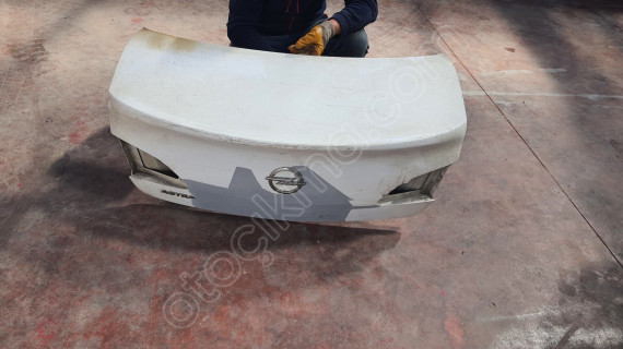 Opel astra j arka bagaj sefalılar oto cikma