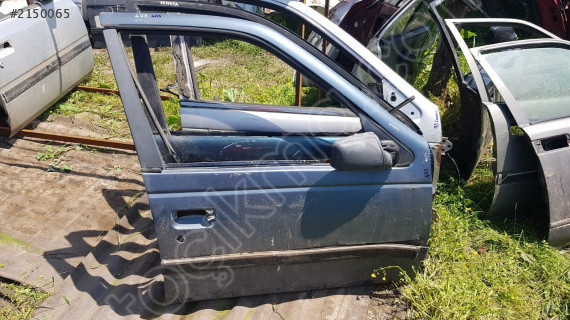 Peugeot 405 sağ ön kapı çıkma