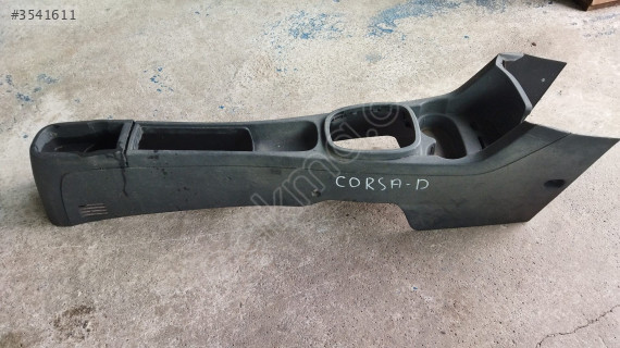 OPEL CORSA D ORTA KONSOL ÇIKMA