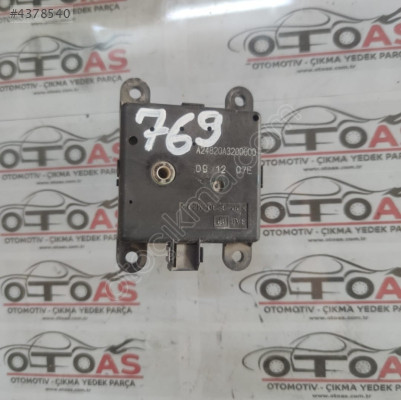 2011 NİSSAN QASHQAİ KLİMA KAPAĞI KONTROL MOTORU A24820A3200000