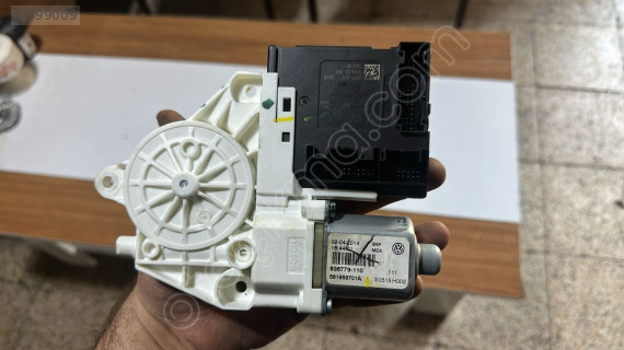 2012-2016 WV JETTA SOL ÖN KAPI CAM MOTORU ORJ ÇIKMA