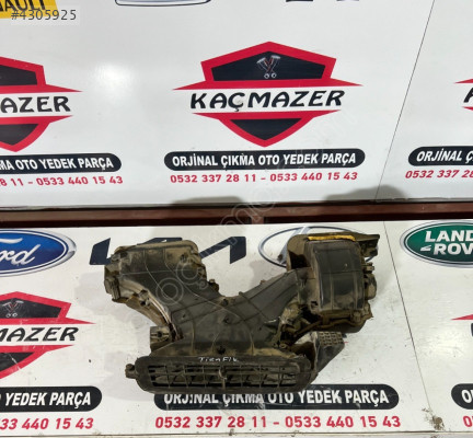 RENAULT TRAFİC KALORİFER KUTUSU KLİMALI